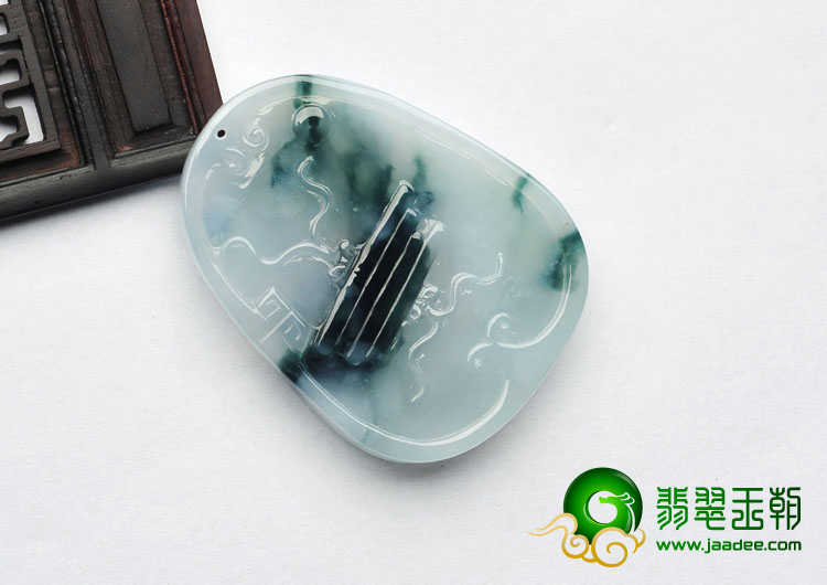 (超值推荐)糯冰种飘花缅甸翡翠A货封侯拜相挂件