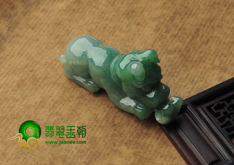糯冰种绿晴水缅甸翡翠A货旺财挂件