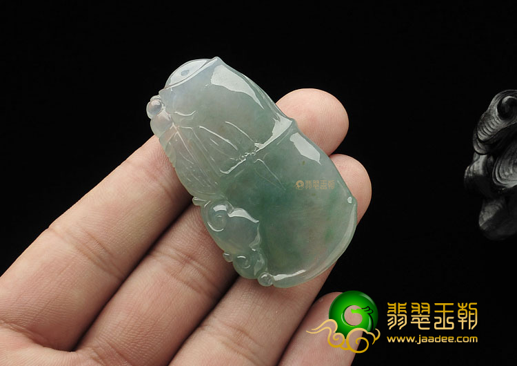 冰种飘花缅甸翡翠A货节节高挂件