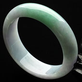 糯冰种春带彩缅甸翡翠A货手镯（57.9mm）