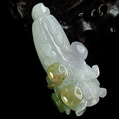 冰种淡三彩缅甸翡翠A货白菜挂件