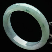 冰种略飘花缅甸翡翠A货手镯（55.6mm）