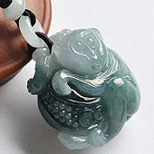 糯冰种飘花缅甸翡翠A货代代封侯挂件