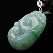 糯冰种略飘翠缅甸翡翠A货如意挂件