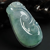 冰种略飘花缅甸翡翠A货如意挂件