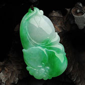 糯冰种翠色缅甸翡翠A货如意挂件