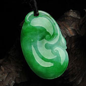 糯冰种翠色缅甸翡翠A货如意挂件