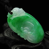 糯冰种翠色缅甸翡翠A货如意挂件
