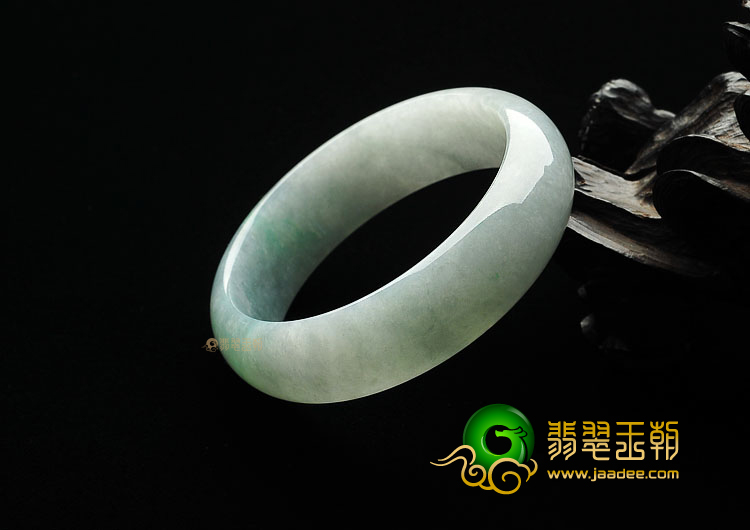 糯冰种晴水缅甸翡翠A货手镯(57.5mm)