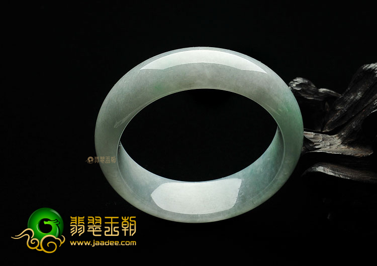 糯冰种晴水缅甸翡翠A货手镯(52.3mm)
