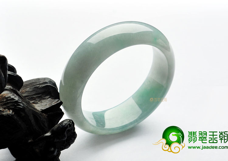 糯冰种晴水缅甸翡翠A货手镯(52.3mm)