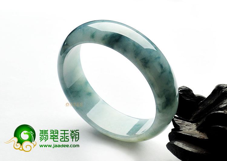 糯冰种飘花缅甸翡翠A货手镯(63.3mm)