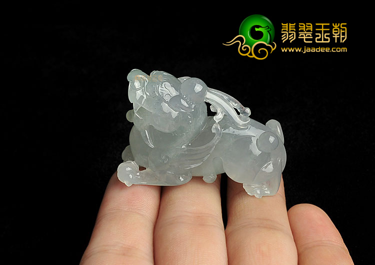 冰种晴水缅甸翡翠A货貔貅挂件