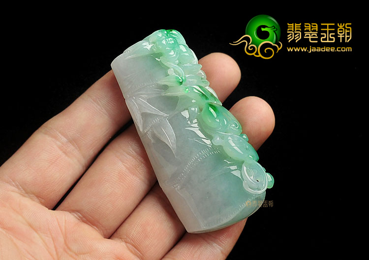糯冰种飘翠缅甸翡翠A货节节高挂件