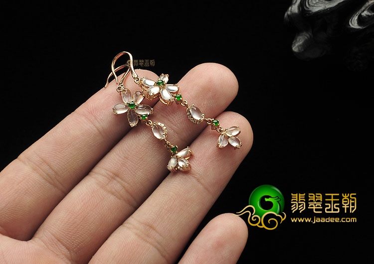 玻璃种无色缅甸翡翠A货镶玫瑰金耳坠(真钻)