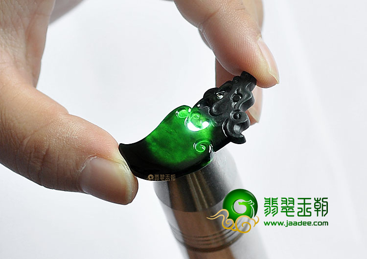 冰种墨翠缅甸翡翠A货仿古龙挂件