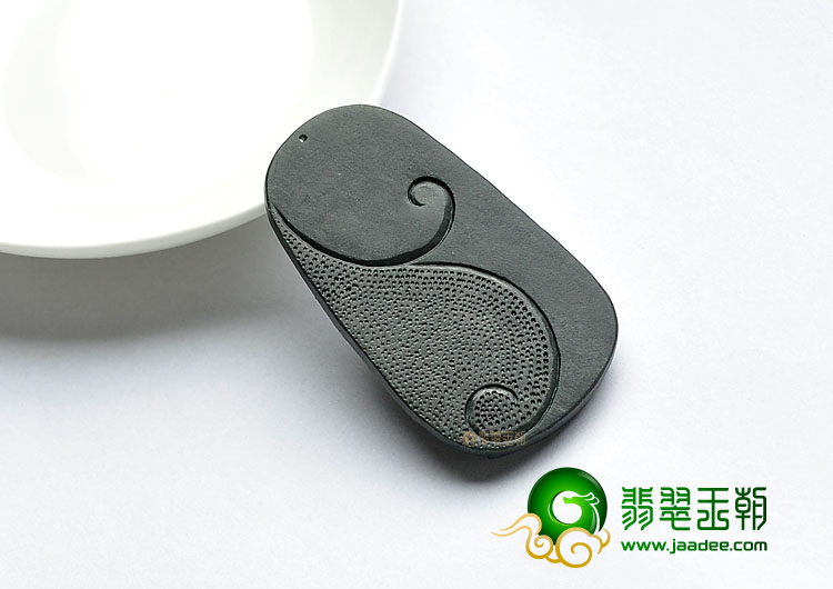 糯冰种墨翠缅甸翡翠A货一路连科挂件