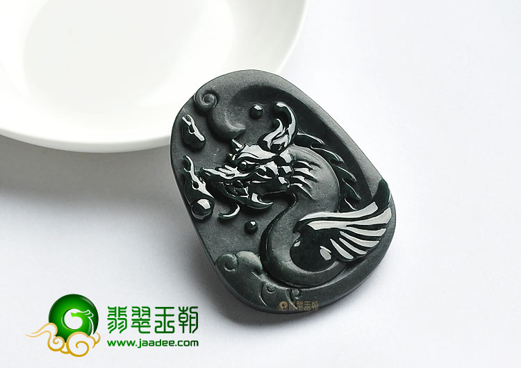冰种墨翠缅甸翡翠A货飞龙在天挂件
