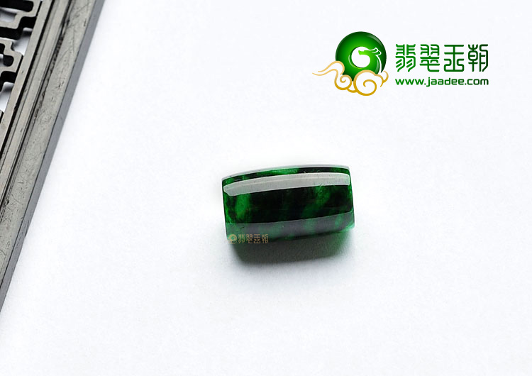 糯冰种癣加绿缅甸翡翠A货路路通挂件