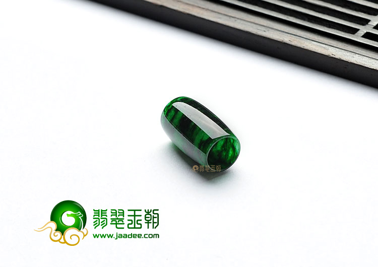 糯冰种癣加绿缅甸翡翠A货路路通挂件