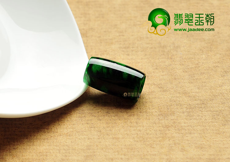 糯冰种癣加绿缅甸翡翠A货路路通挂件