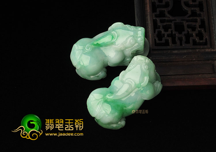 糯冰种飘翠缅甸翡翠A货貔貅挂件(单价)