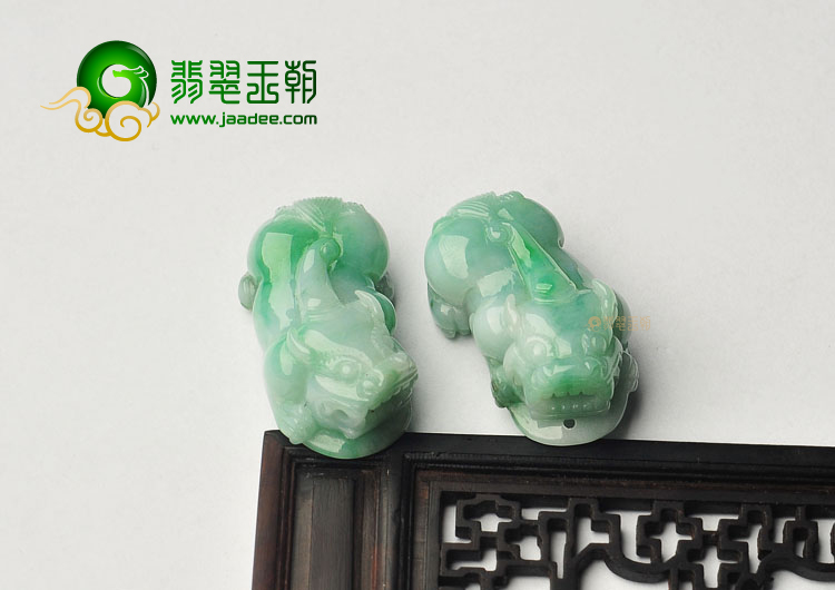糯冰种飘翠缅甸翡翠A货貔貅挂件(单价)