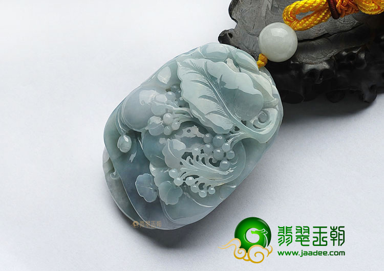 糯冰种晴水褐黄翡缅甸翡翠A货喜上眉梢挂件