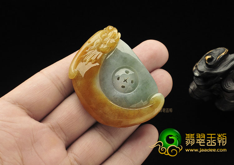 糯冰种晴水褐黄翡缅甸翡翠A货仿古龙挂件