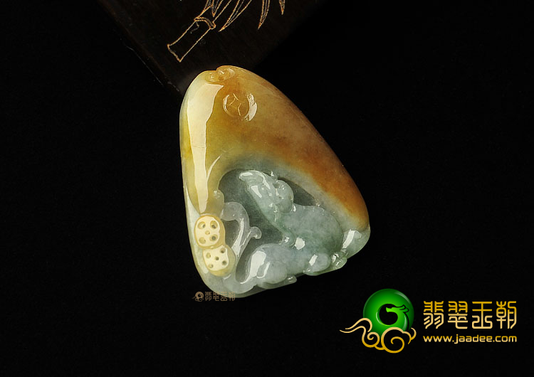 糯冰种晴水褐黄翡缅甸翡翠A货仿古龙挂件