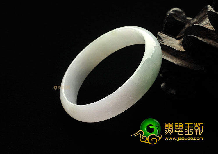 糯冰种晴水紫罗兰缅甸翡翠A货贵妃镯(53.7mm-47.5mm)