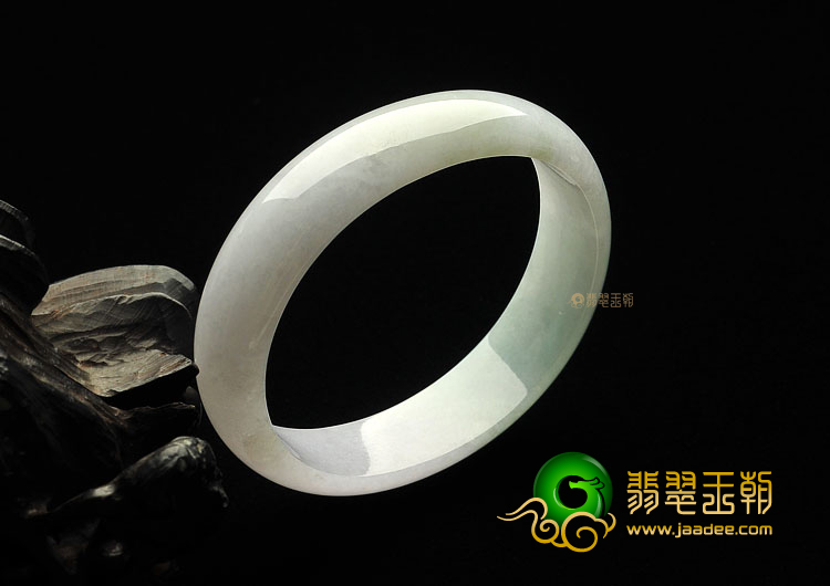 糯冰种晴水紫罗兰缅甸翡翠A货贵妃镯(53.7mm-47.5mm)