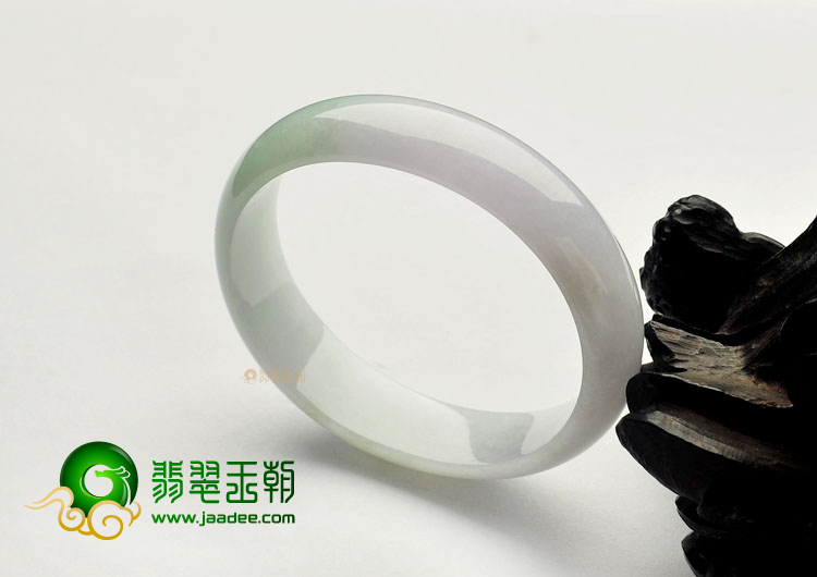 糯冰种晴水紫罗兰缅甸翡翠A货贵妃镯(53.7mm-47.5mm)