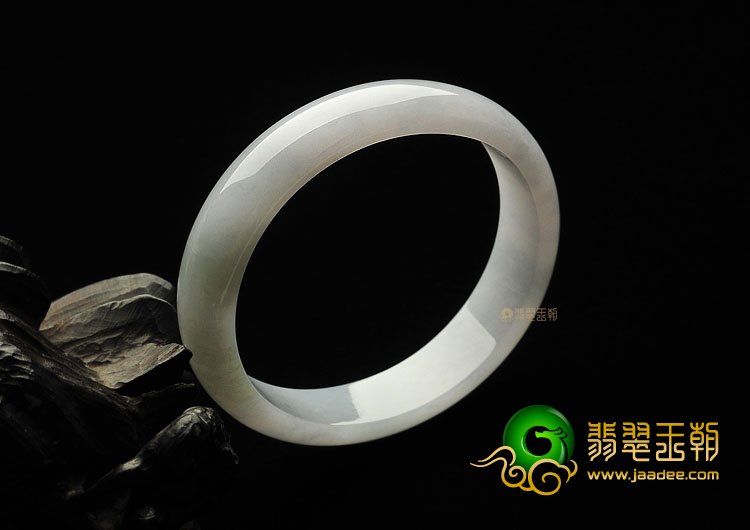糯冰种晴水淡紫罗兰缅甸翡翠A货贵妃镯(54.7mm-49.3mm)