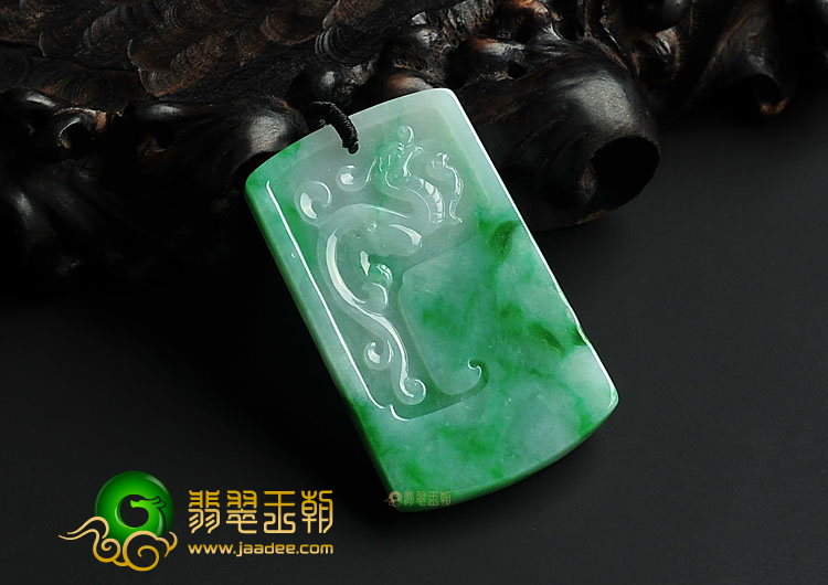 糯冰种翠色缅甸翡翠A货仿古凤牌挂件