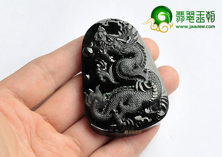 冰玻种墨翠缅甸翡翠A货龙牌挂件