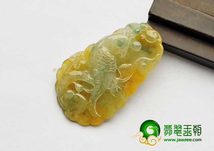 糯冰种黄翡飘花缅甸翡翠A货鹦鹉挂件