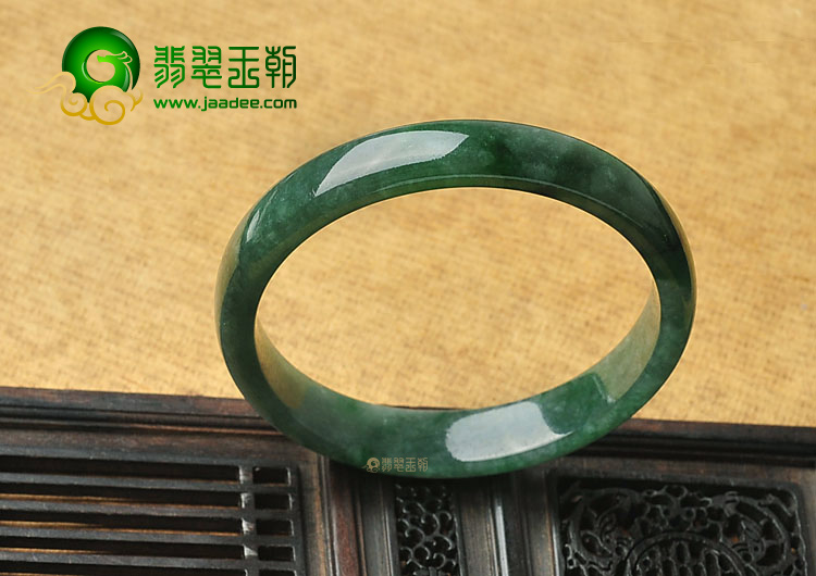 糯冰种油青缅甸翡翠A货手镯(58.2mm)