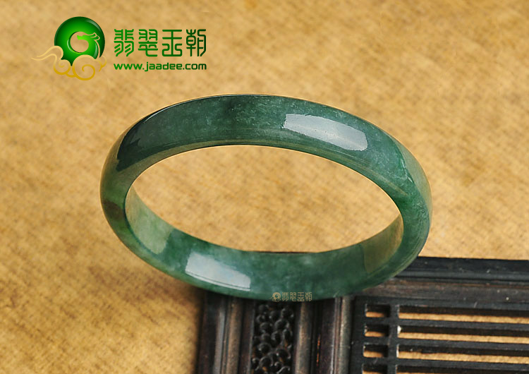 糯冰种油青缅甸翡翠A货手镯(58.2mm)