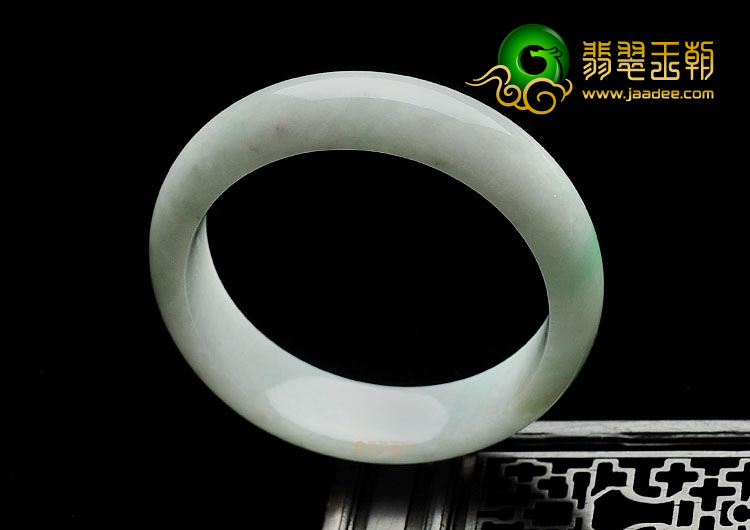 糯冰种飘翠缅甸翡翠A货手镯(55.7mm)