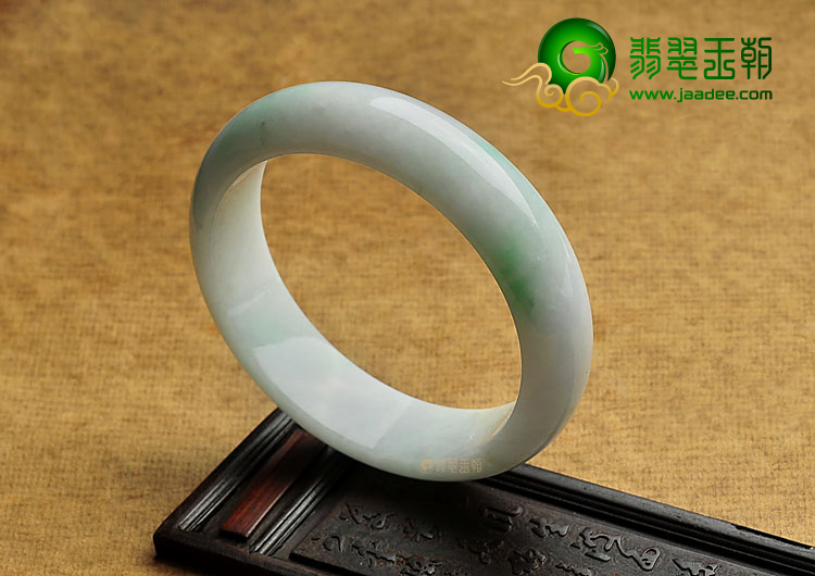 糯冰种飘翠缅甸翡翠A货手镯(58.9mm)