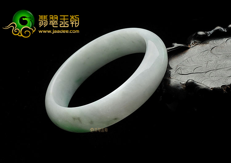 糯冰种飘翠缅甸翡翠A货手镯(59.1mm)