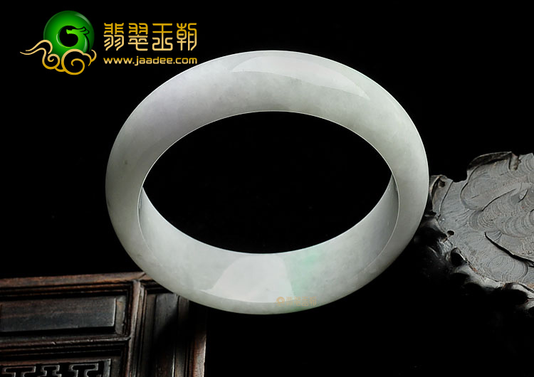 糯冰种淡春带彩缅甸翡翠A货手镯(59.2mm)