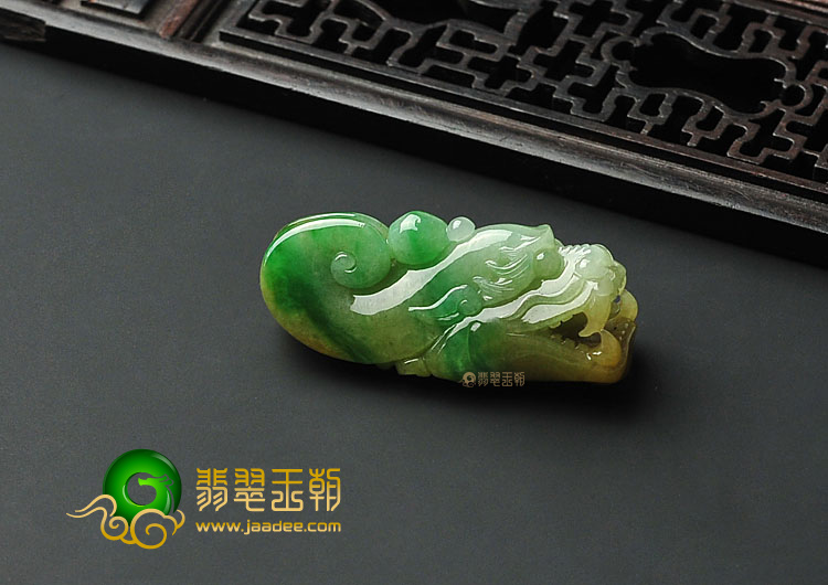 糯冰种黄加绿缅甸翡翠A货龙头挂件