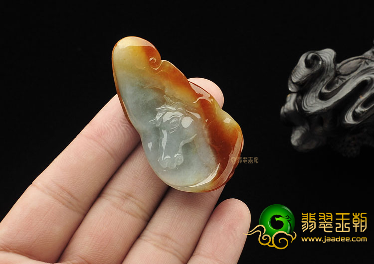 糯冰种褐黄翡缅甸翡翠A货龙马精神挂件
