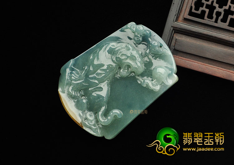 糯冰种晴水带褐黄翡缅甸翡翠A货虎虎生威挂件