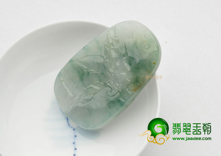 糯冰种飘花缅甸翡翠A货山水牌挂件
