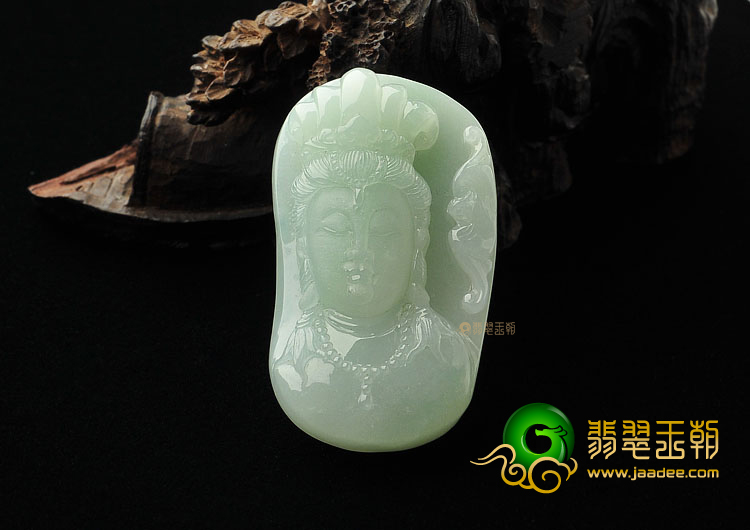 糯冰种晴水缅甸翡翠A货观音头挂件
