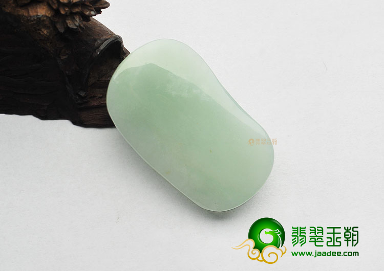 糯冰种晴水缅甸翡翠A货观音头挂件