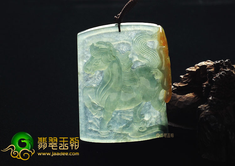 冰种晴水褐黄翡缅甸翡翠A货龙马精神挂件